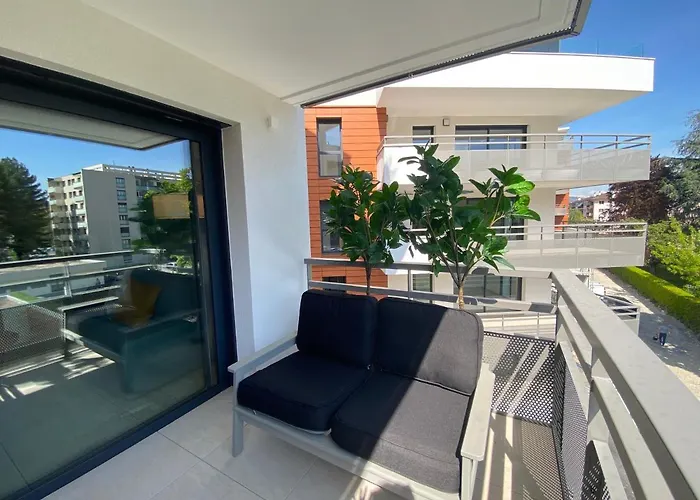 L'orangeraie - Garage, Balcon, Velos, Proche Lac, Vue Montagne *